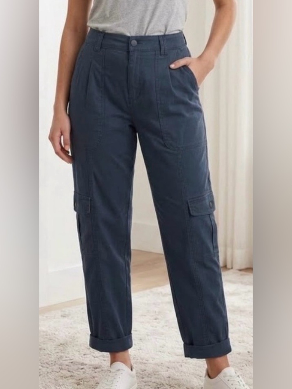 Knox Rose Navy Ankle Cargo Pants Size M
